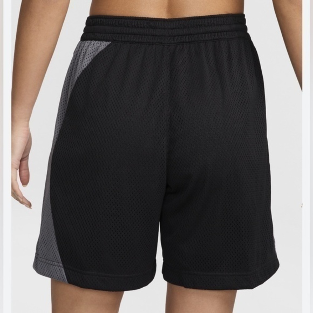 Tek Gear Boys Double wine drawstring black gray, athletic shorts, size small